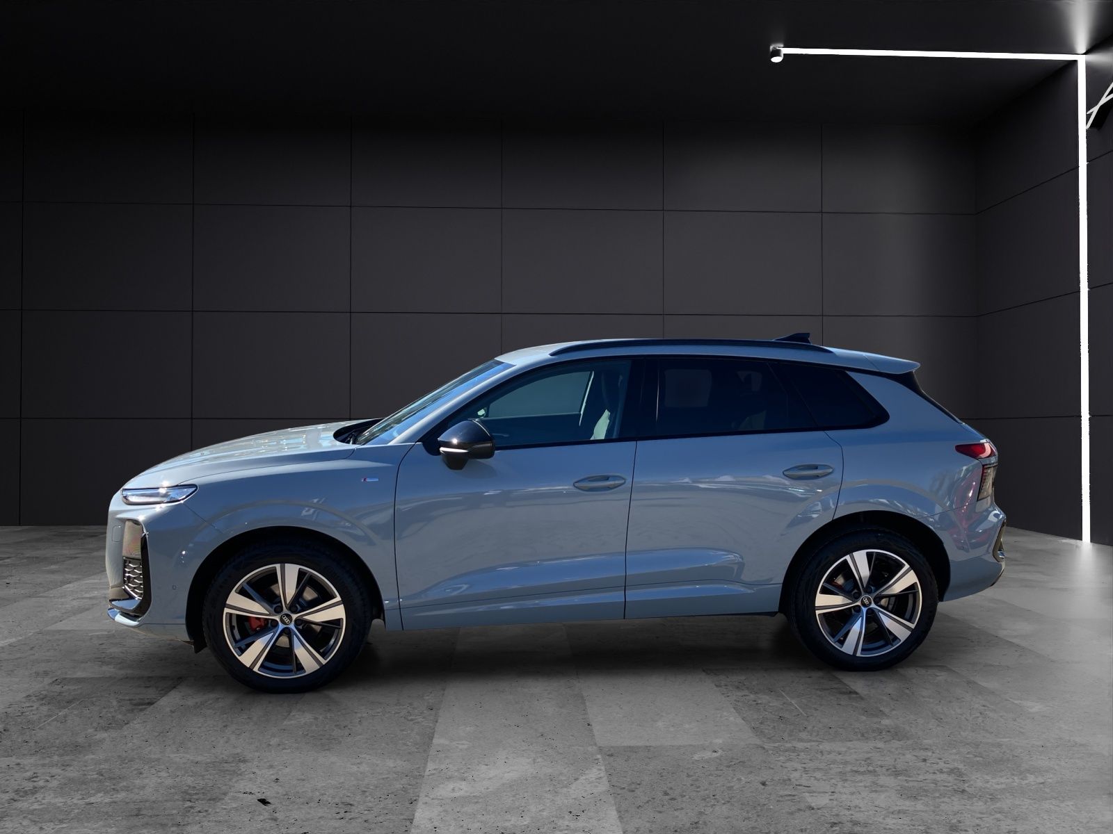 Fahrzeugabbildung Audi Q3 TFSI S tronic MATRIX S line AREA VIEW