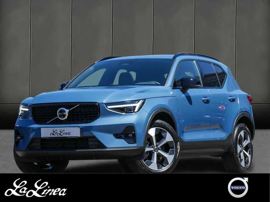 2025 Volvo XC40
