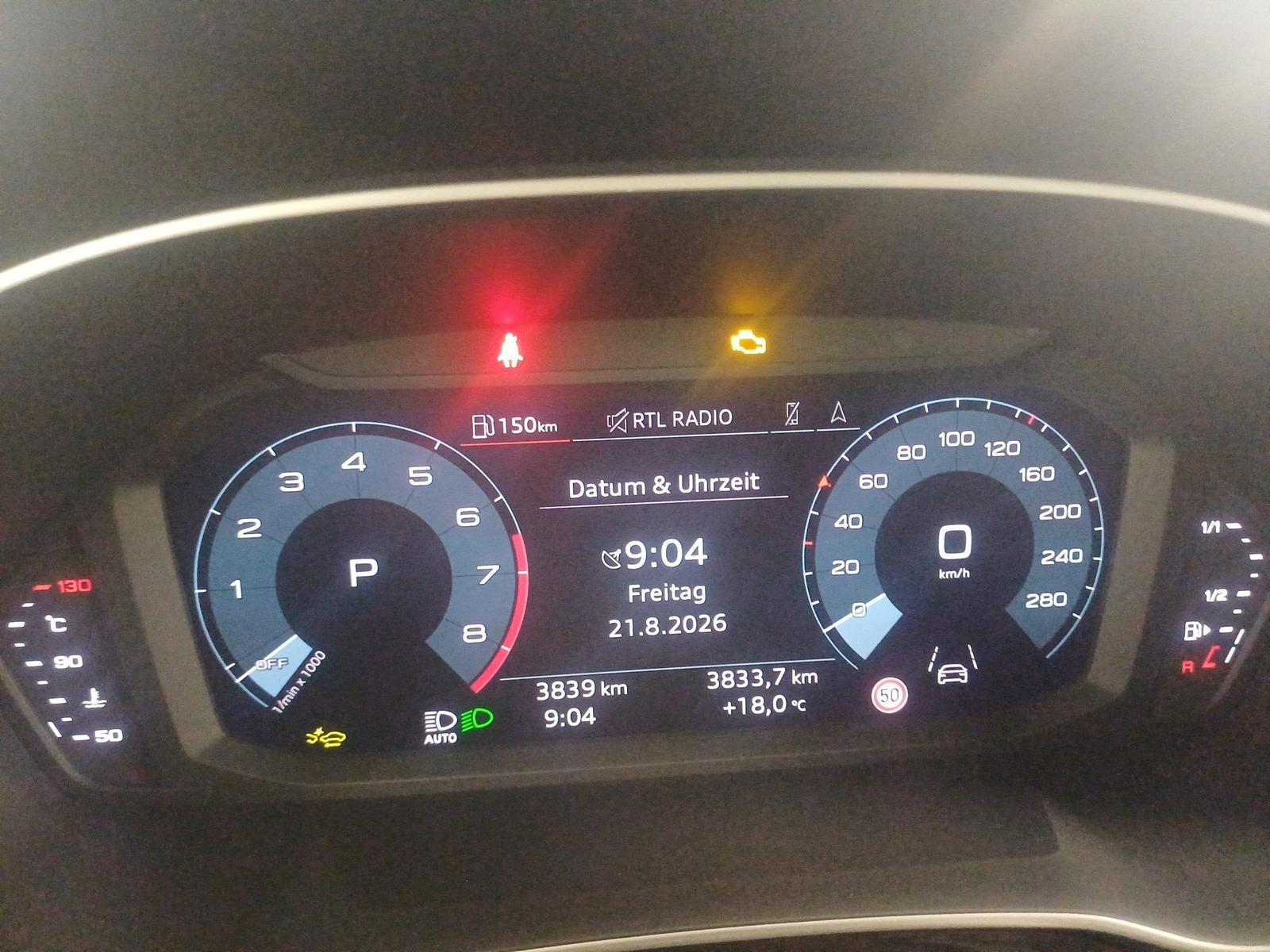 Audi Q3 *AHK*PDC*LED*SHZ*NAVI*20 LM*5J GAR* AHK LM
