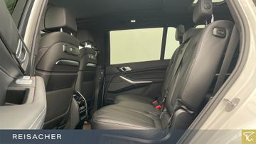 BMW X7 - 8