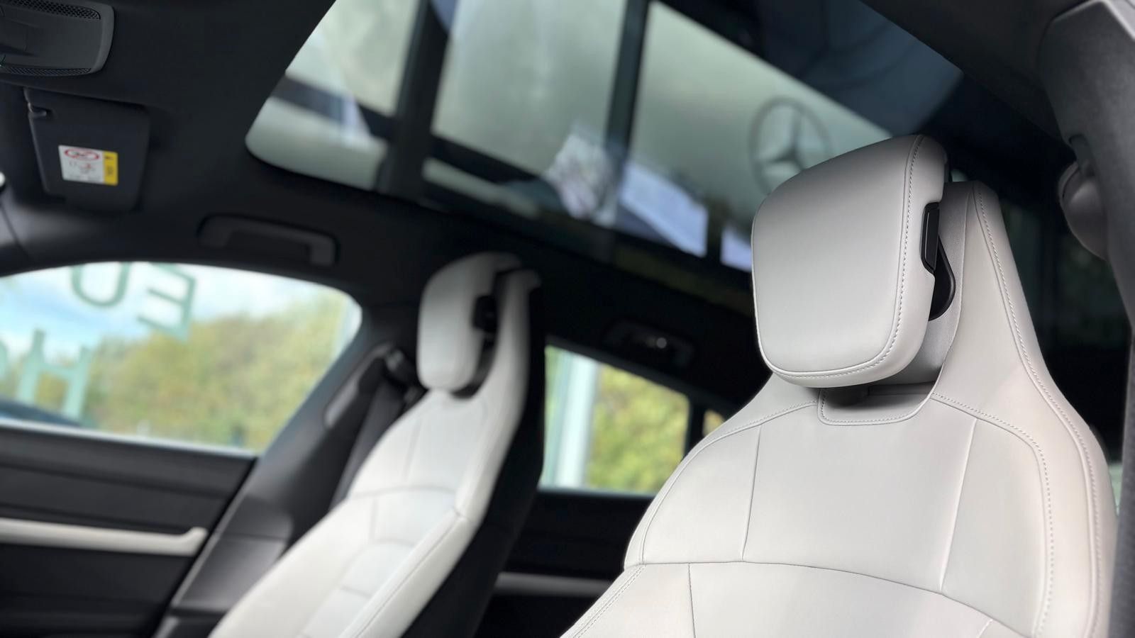 Fahrzeugabbildung Porsche Taycan Cross Turismo 4/Innodrive/HUD/Top!