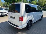 Volkswagen T5 Caravelle,8 Sitze - Volkswagen T5 Caravelle mit Diesel-Antrieb