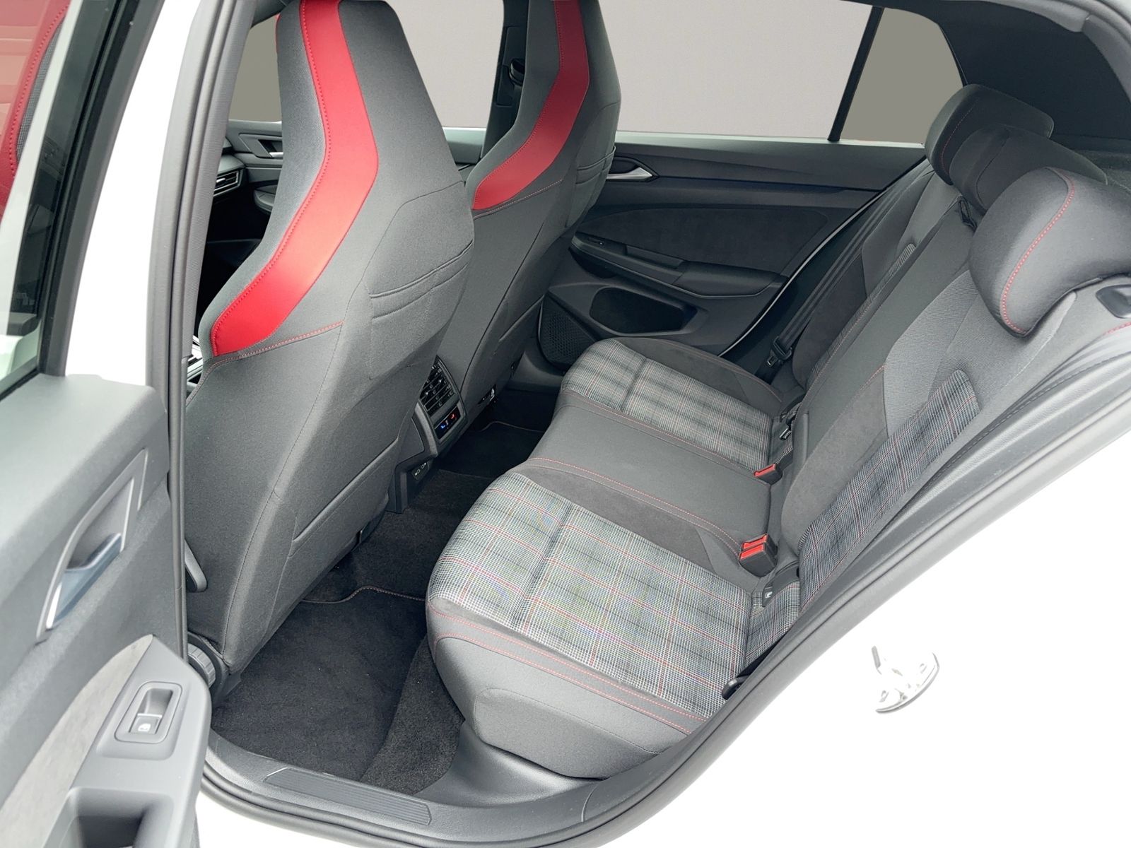 Golf VIII GTI, ACC, 18" Alu Bergamo, Winterpaket
