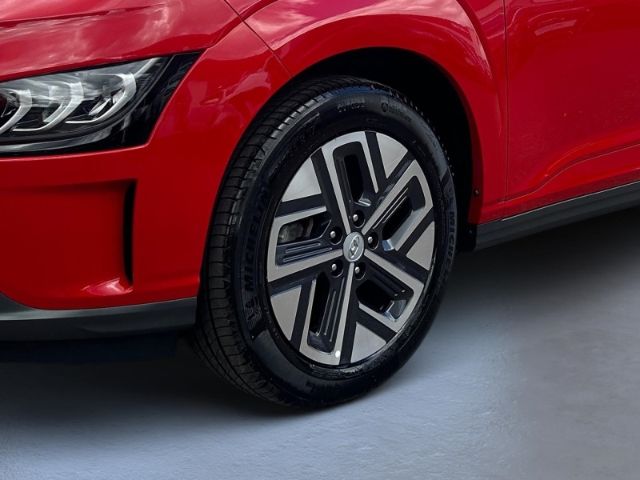 Fahrzeugabbildung Hyundai KONA Trend Elektro 2WD Navi Soundsystem LED ACC