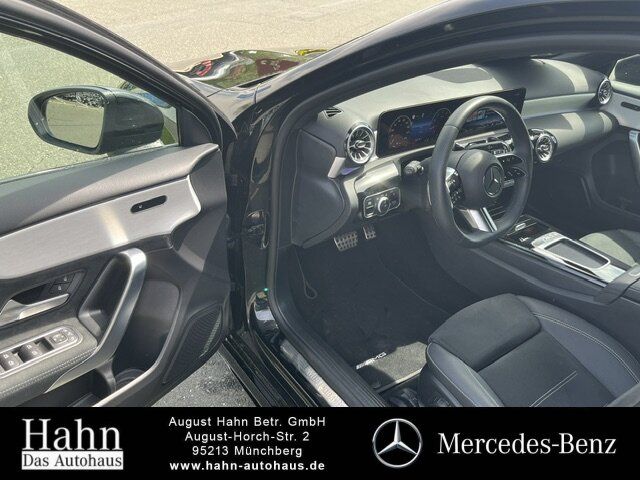 Fahrzeugabbildung Mercedes-Benz A 200 AMG/NIGHT/LED/KAM./DISTRO./AMBI/19ZOLL