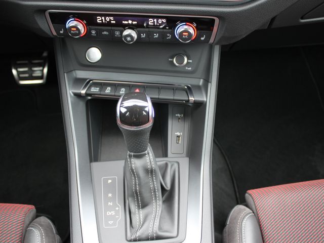 Q3 40 2,0 TFSI quattro S line Standhzg.*Navi