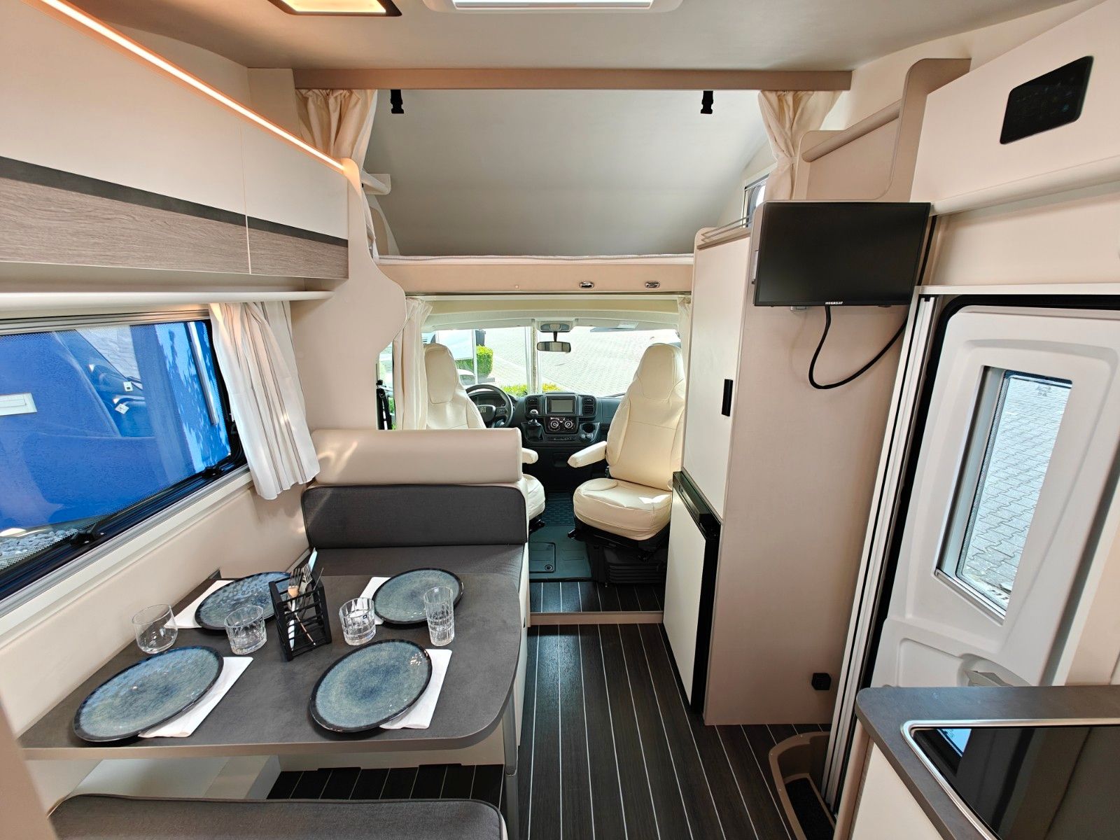 Fahrzeugabbildung XGO Dynamic 35 AUTOMATIK Modell 2025 SPRING SALE