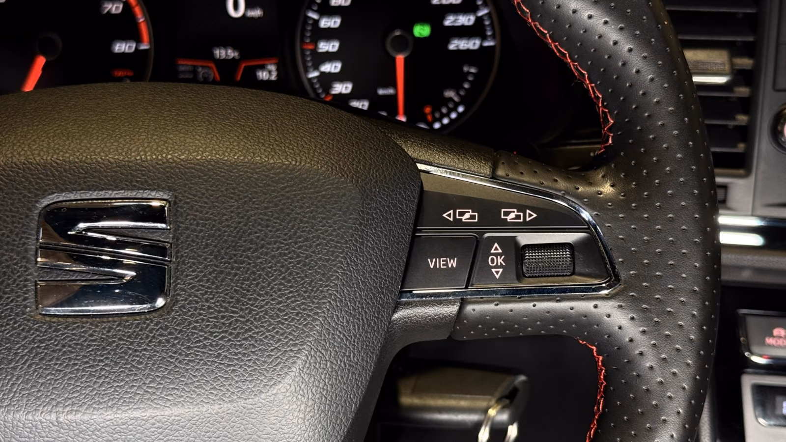 Seat Leon ST FR *LED*LEDER*PANO*