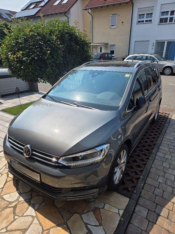 Image of Volkswagen Touran