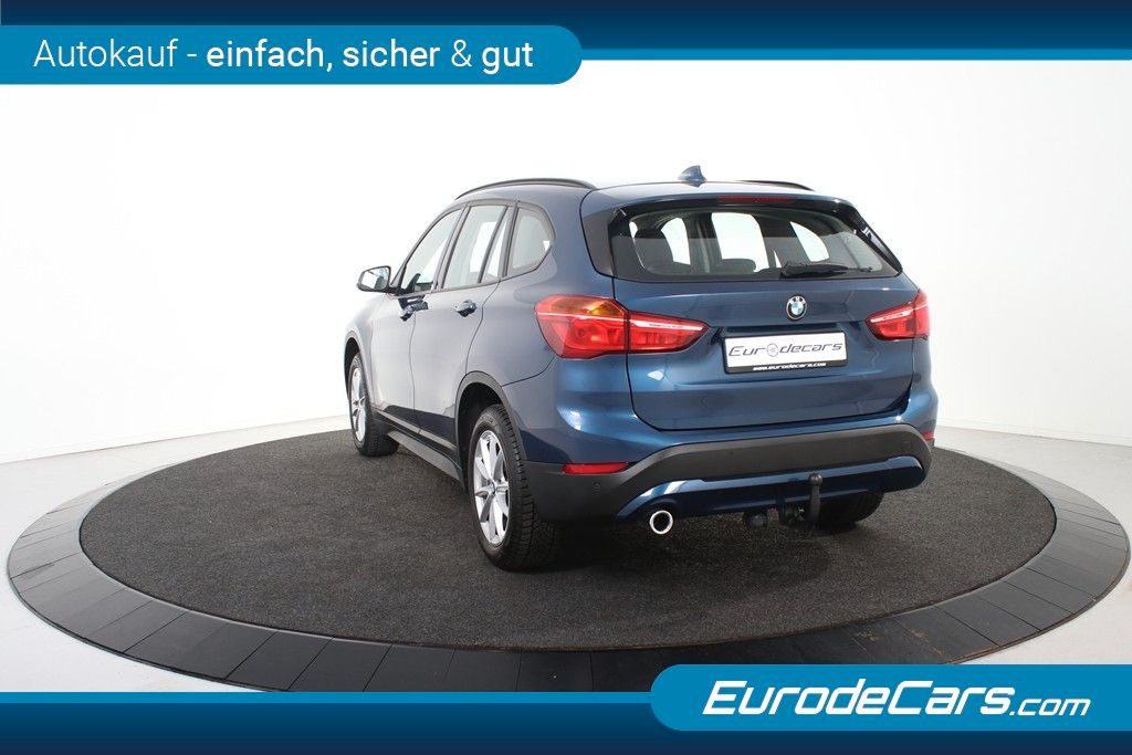 BMW X1 sDrive18i *1.Hand*Navi*Standheizung*EHK* foto 6