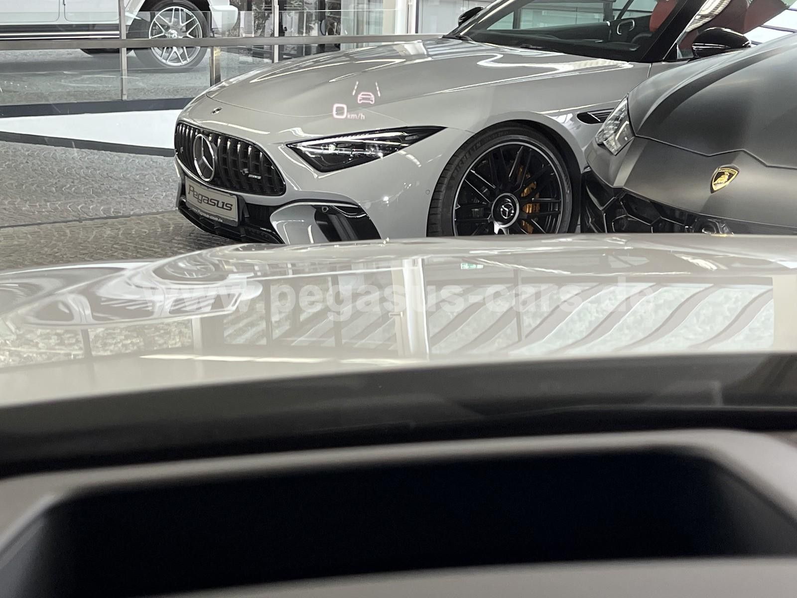 AUDI RSQ8 - 24