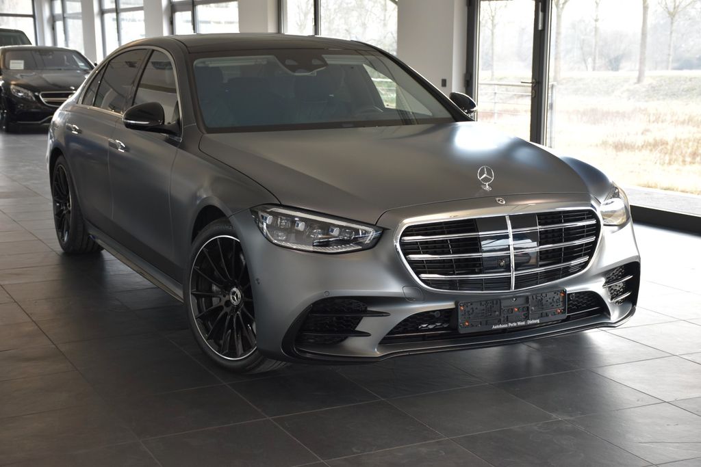 MERCEDES-BENZ S-Class 2022