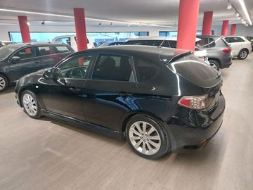 Subaru Impreza - 4
