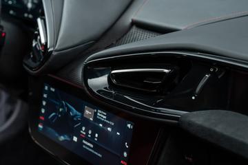 2025 Ferrari 12CILINDRI — миниатюра 26