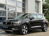 Volvo XC40 T5*INSCRIPTION*KAM*T-LEDER*HARMAN*LED - Volvo XC40 mit Hybrid-Antrieb