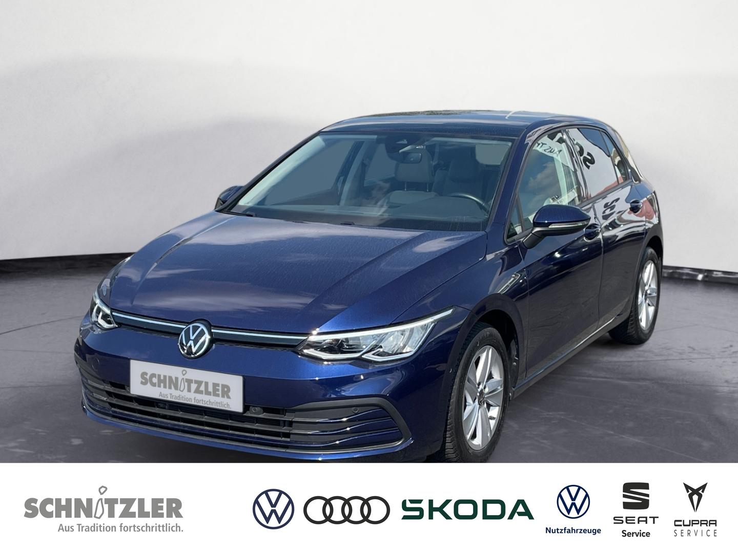 Volkswagen Golf 1.0 eTSI DSG Life LED/NAVI/PDC/PANO/APP+++