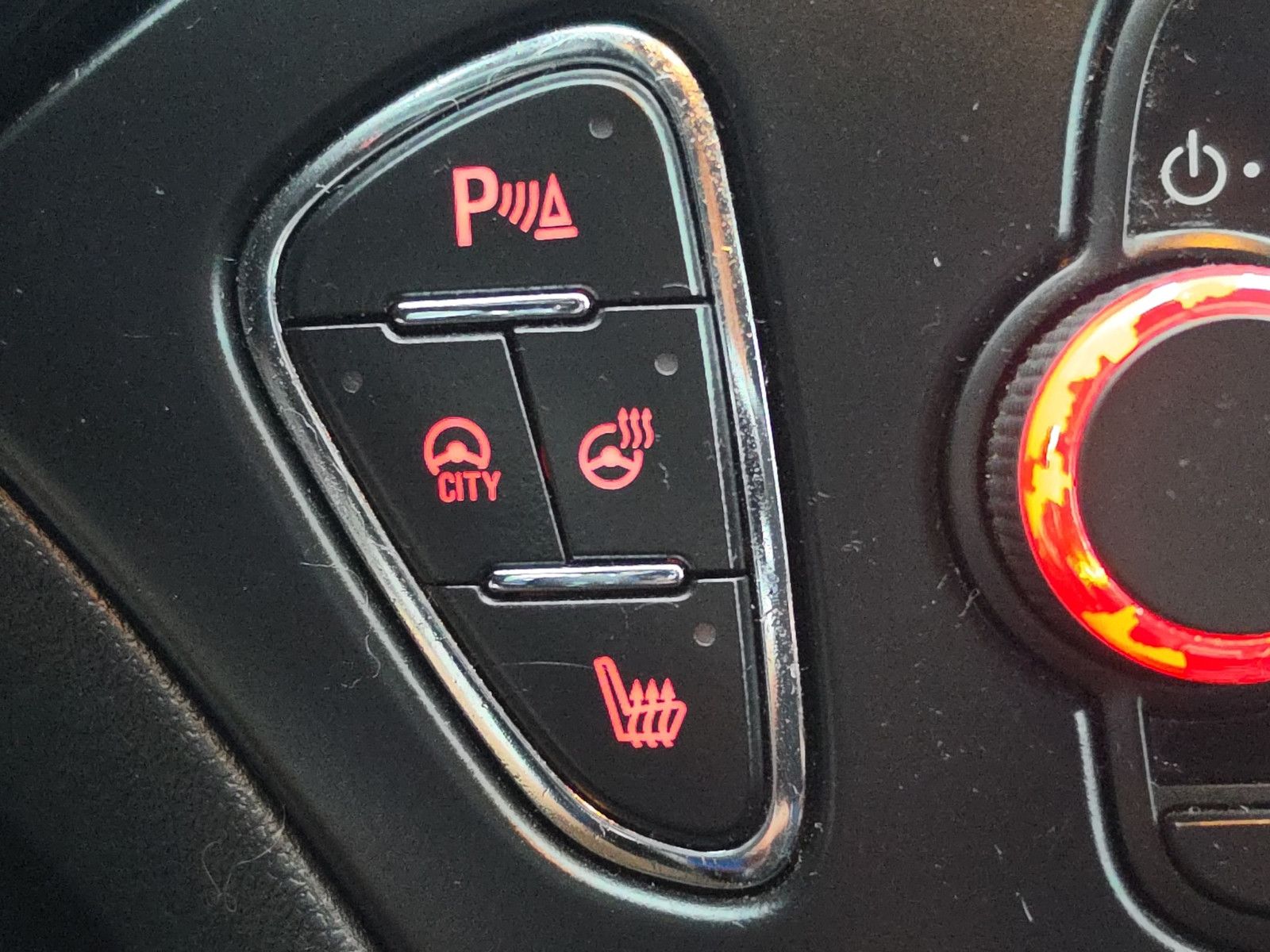 Fahrzeugabbildung Opel Corsa E Active