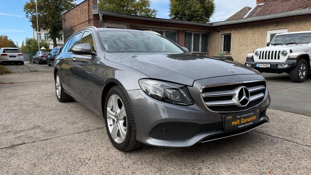 Image of Mercedes-Benz E 400