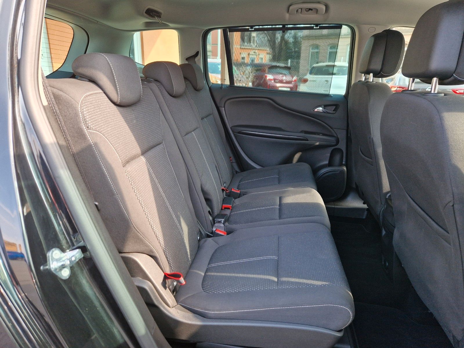 Zafira C Innovation 1.6T 170PS AUTOMATIK+LED/AHK