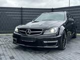 Mercedes-Benz C 63 AMG T*COMAND*CAM*MEMORY*LEDER*SHD*BI-XENON* - gebrauchte Mercedes-Benz C 63 AMG aus dem Jahr 2012