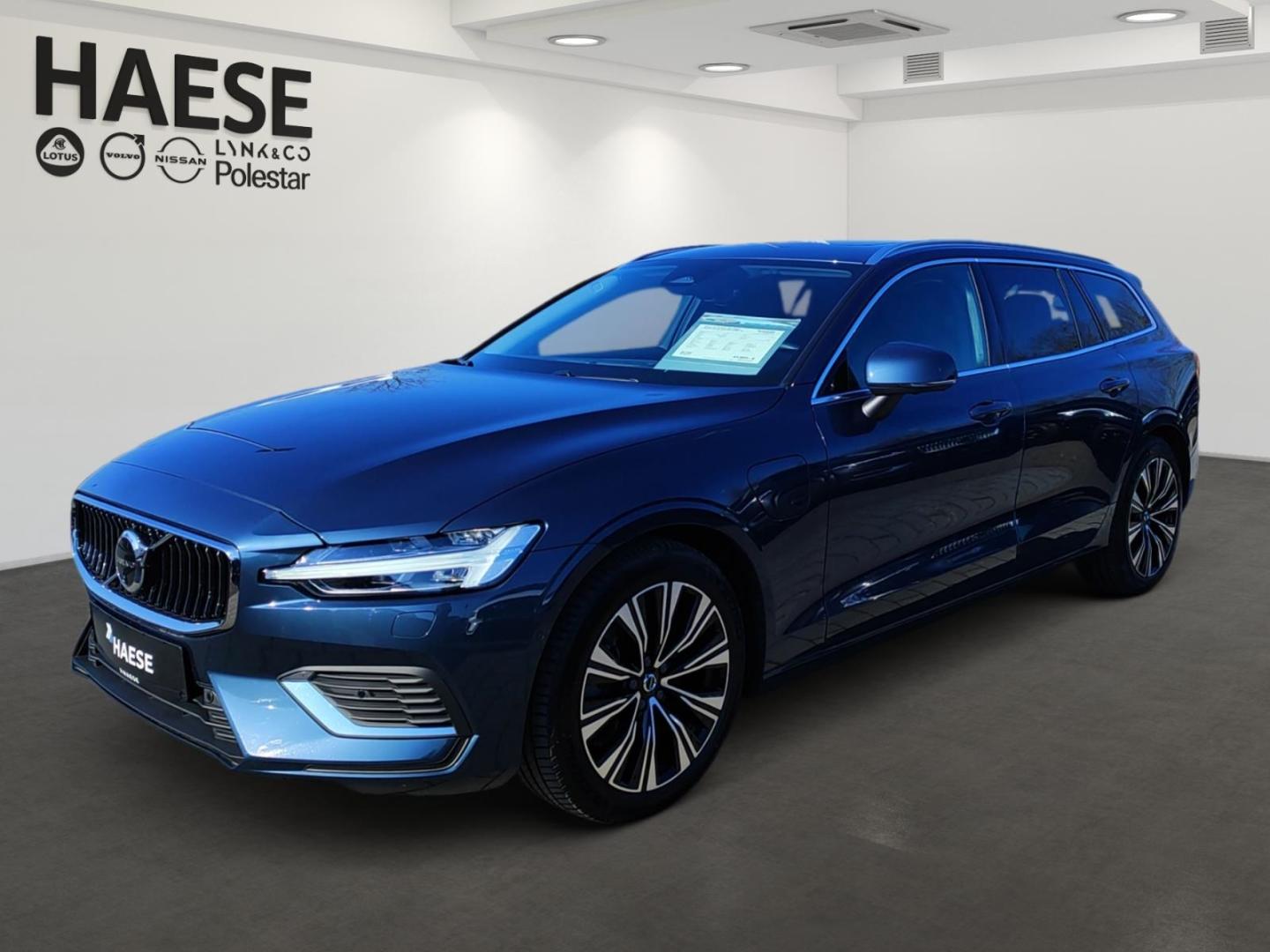 Volvo V60 T6 AWD Ultra Bright Plug-In Hybrid HUD Stand