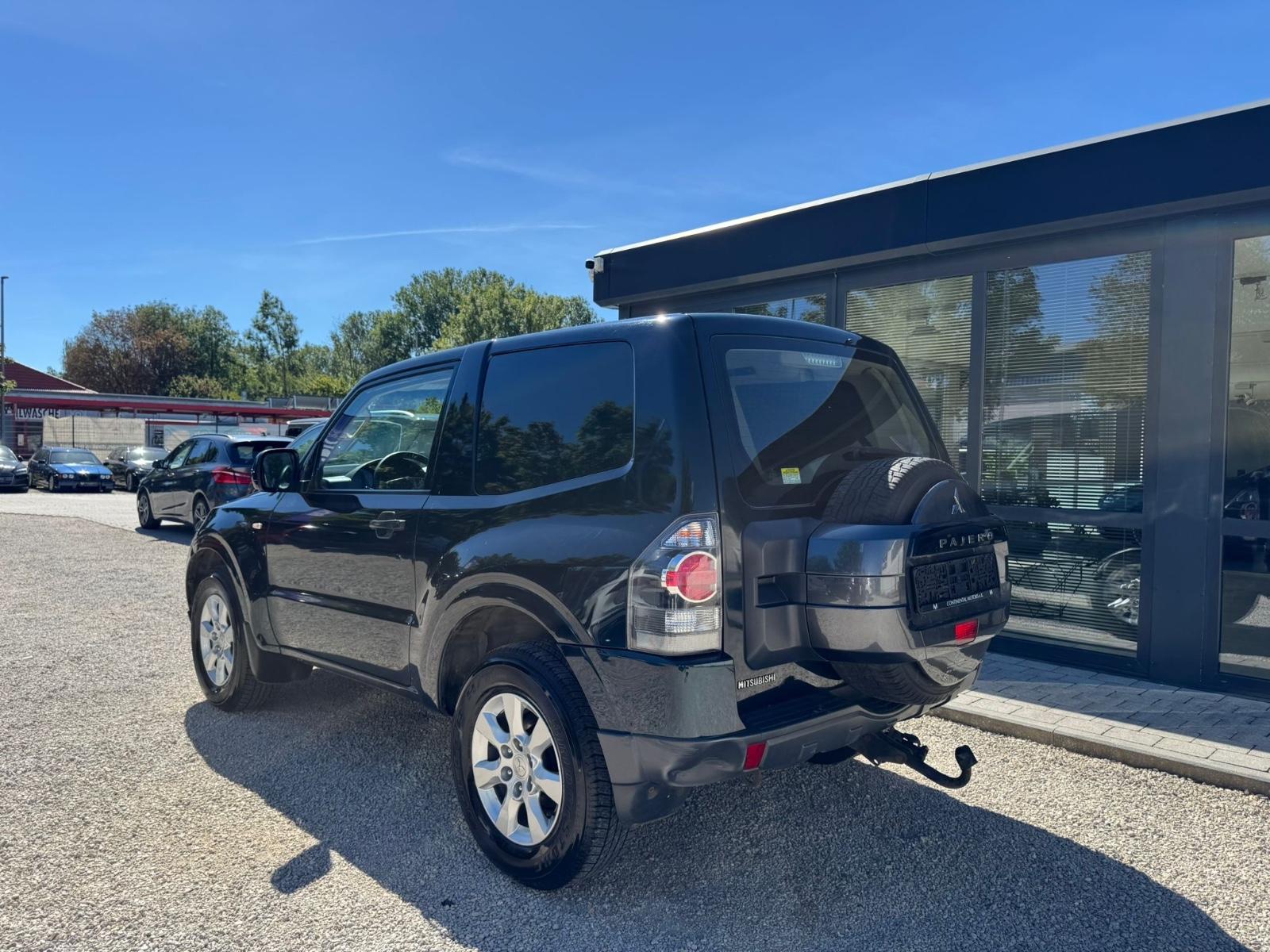 MITSUBISHI PAJERO 3.2 DI-D 200CH - MANUELLE - 1ERE MAIN - CT NEUF