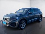 Volkswagen Touareg 3.0 TDI R-Line 4M DSG Matrix Navi ACC AH - VW Touareg Gebrauchtwagen in Leipzig