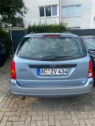 Ford Focus 1,4 NUR BIS MORGEN 3.11.!!!