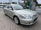 Toyota Avensis 2.4 Executive Lim. - Toyota Avensis Executive mit Benzin-Antrieb