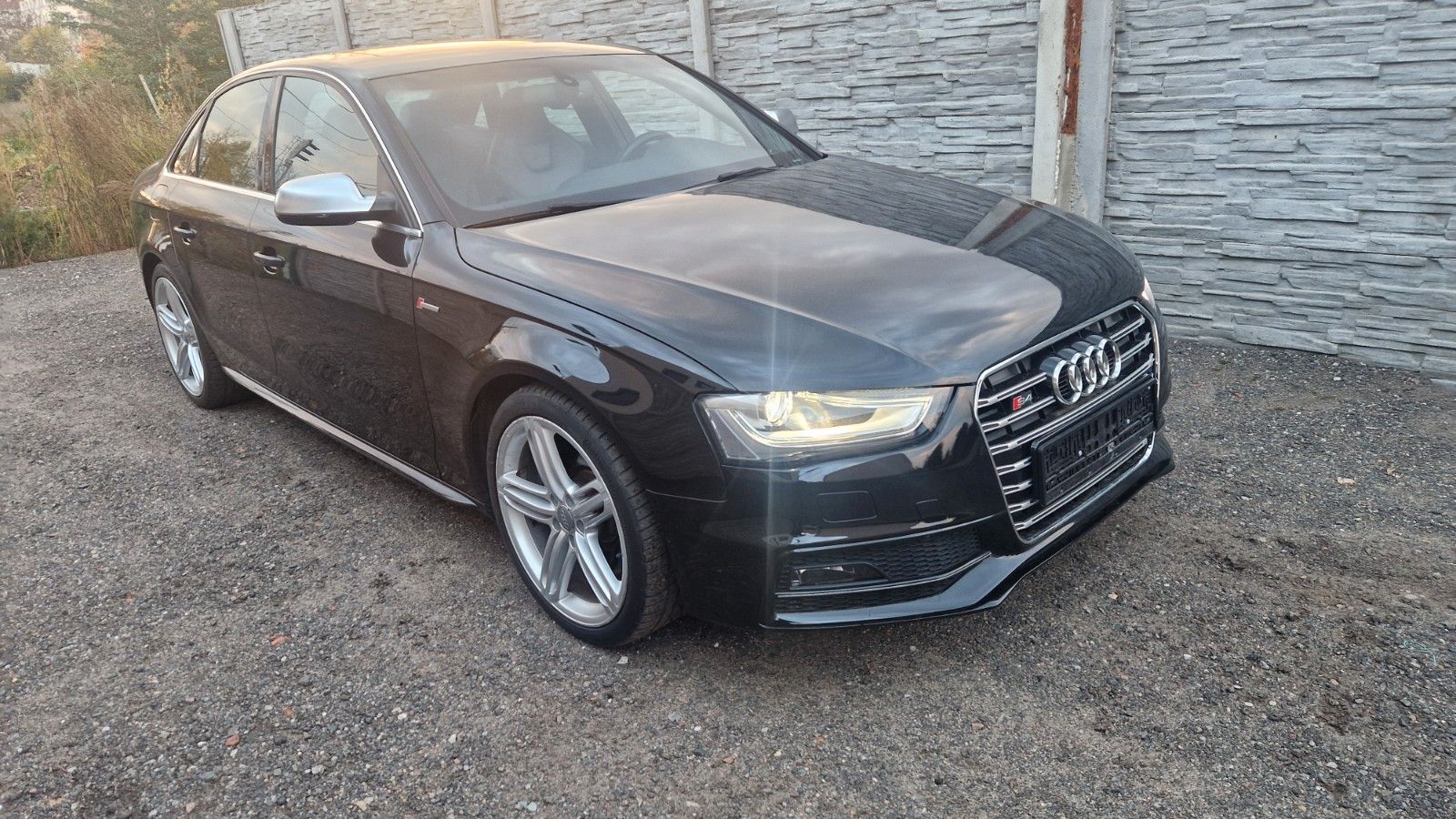 AUDI S4 3.0 TFSI  quattro -Leder Navi Xenon