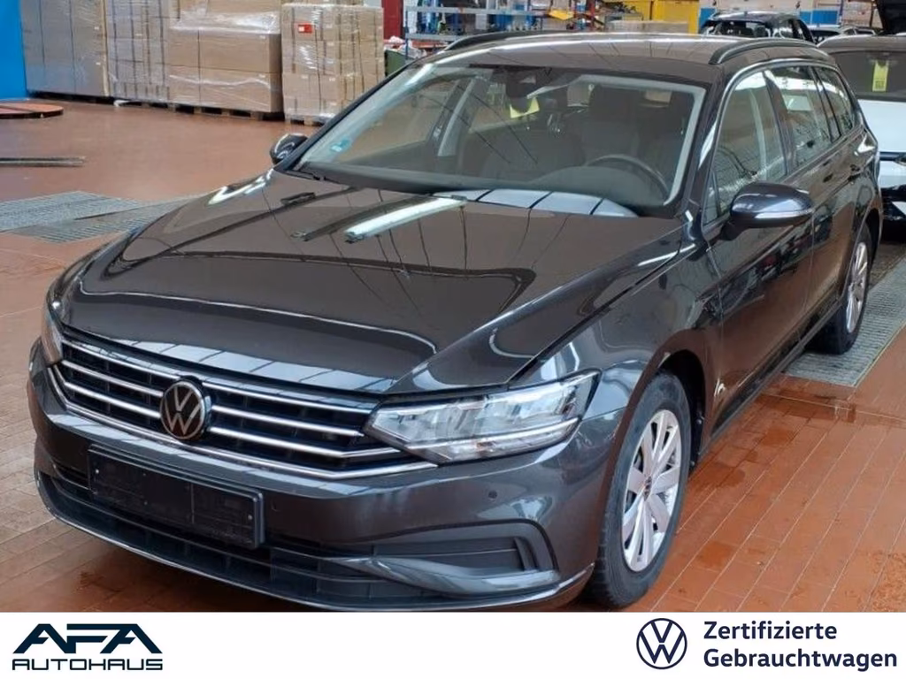 Volkswagen Passat Variant 15 TSI DSG RFKNaviACCSHZLED 2023