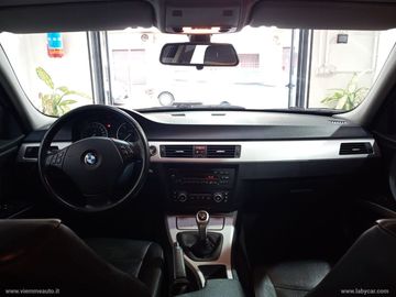 BMW 318 - 4