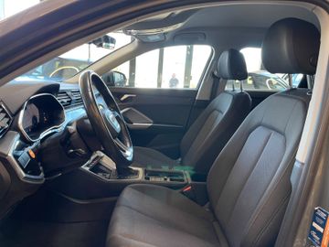 Audi Q3 35 TDI *LED*LIVECOCKPIT*ACC*NAVI*SHZ*MFL*