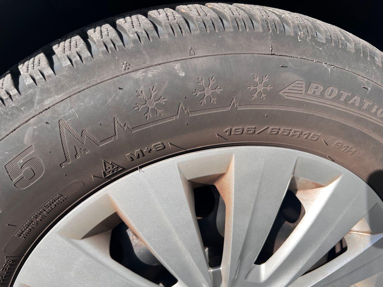 Volkswagen Golf 2014 — photo 12