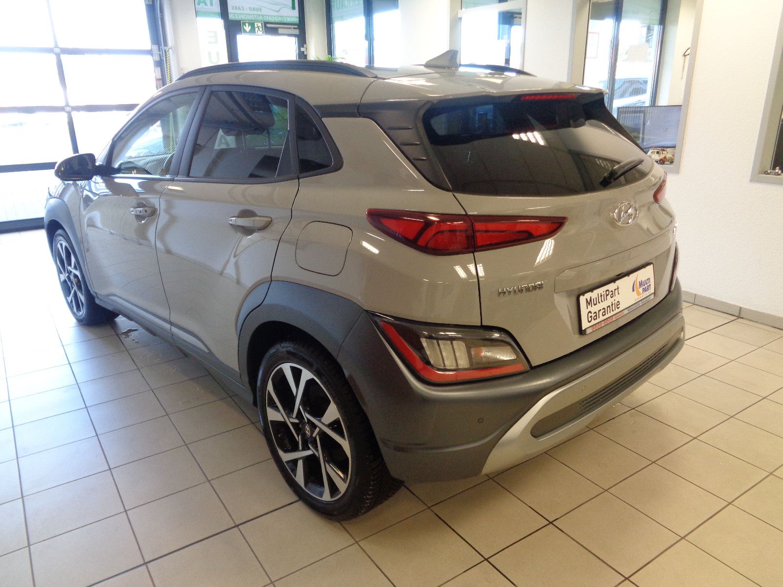 Fahrzeugabbildung Hyundai Kona Prime 2WD / LED / KAMERA / NAVI / 1. Hand