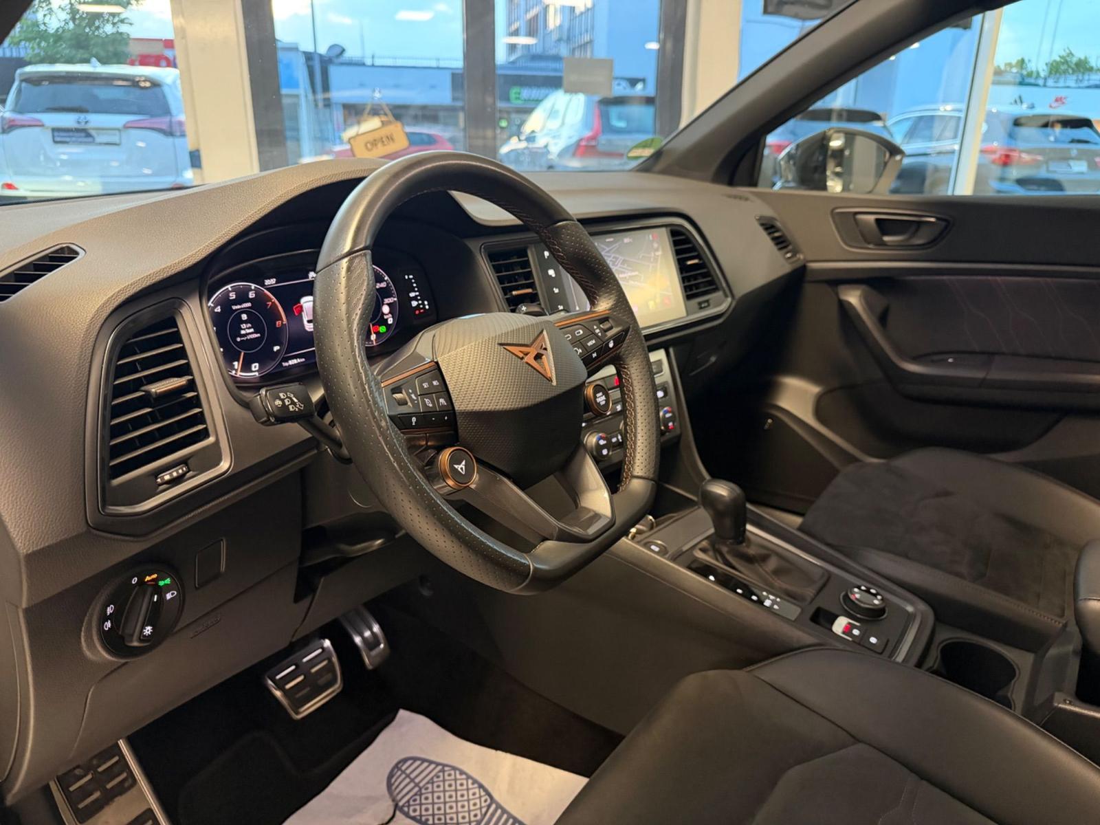 Cupra Ateca 2.0 TSI 4Drive VZ PANO AHK CAM ACC BEATS, миниатюра 22