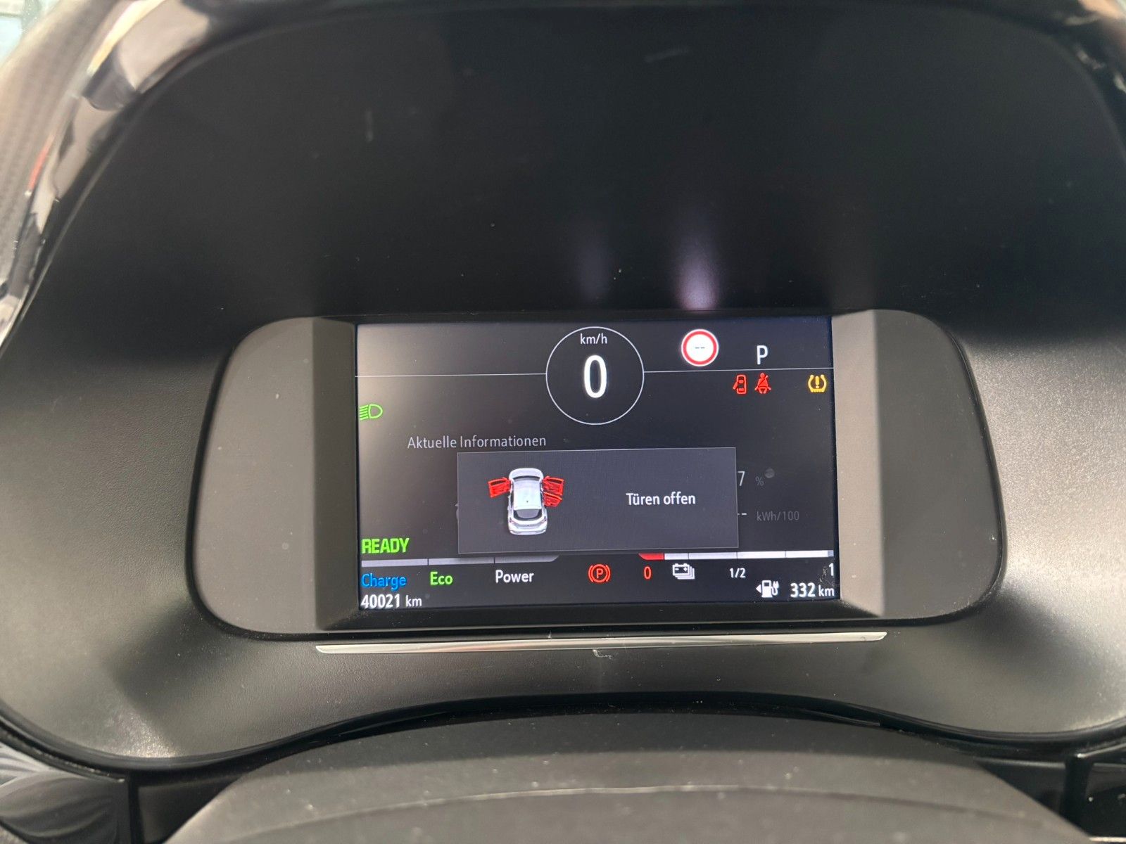 Fahrzeugabbildung Opel Corsa-e F EDITION 7KW NAVI/VIRT/SHZ/DAB/WÄRMEP.