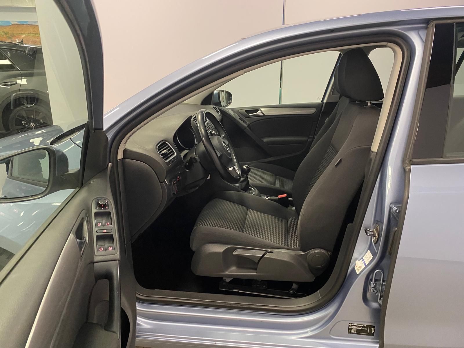 Fahrzeugabbildung Volkswagen Golf 1.4Trendline+KLIMA+ALWETTER+SCHECKHEFT+HU