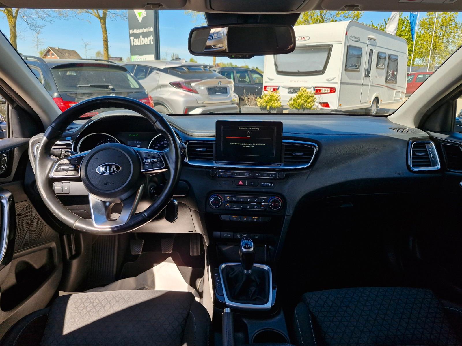 Kia cee'd / Ceed 1.4T Navi Kamera etc.