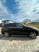 Mercedes-Benz ML 350 BlueTEC 4MATIC - - Mercedes-Benz ML 350: 4matic