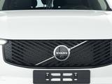 Volvo XC 90 T8 Ultra Dark Recharge Plug-In Hybrid AWD - : Geländewagen, Awd