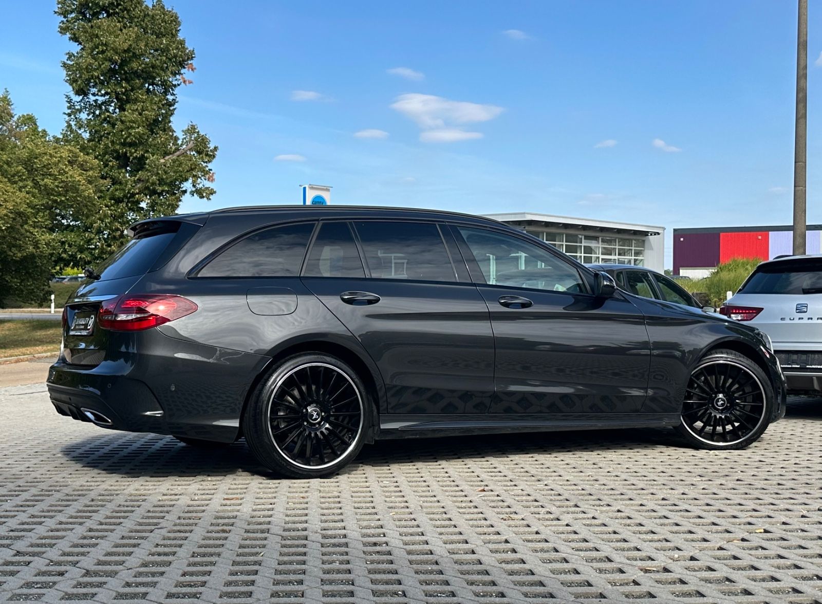 Mercedes-Benz C 220 d Night Edition AMG | Leder | LED | ACC | imagem 3