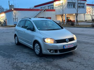 Volkswagen Golf Plus - 1