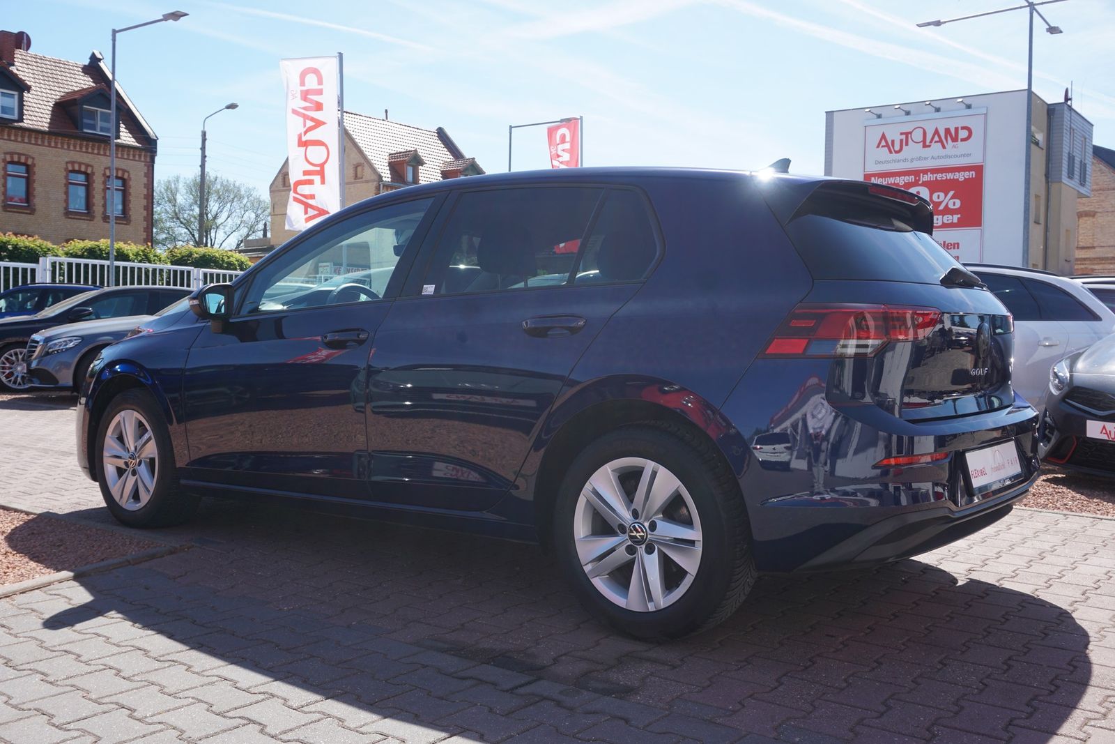 Volkswagen Golf VIII 1.5 TSI Life LED Navi App-Connect ACC imagem 3