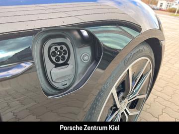 صورة مصغرة 30 لـ 2026 Porsche TAYCAN