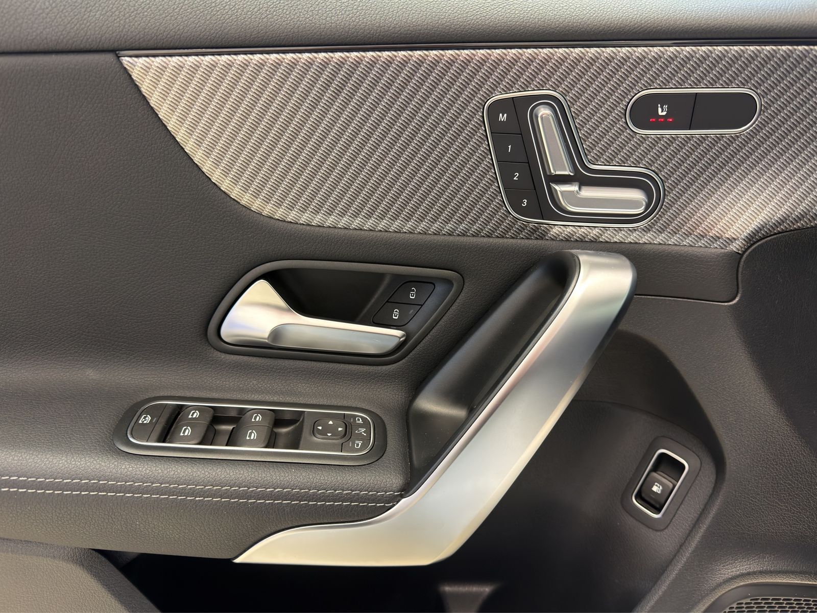 Mercedes-Benz A 250 e Progressive Adv. MEMORY Totwinkel LED foto 6