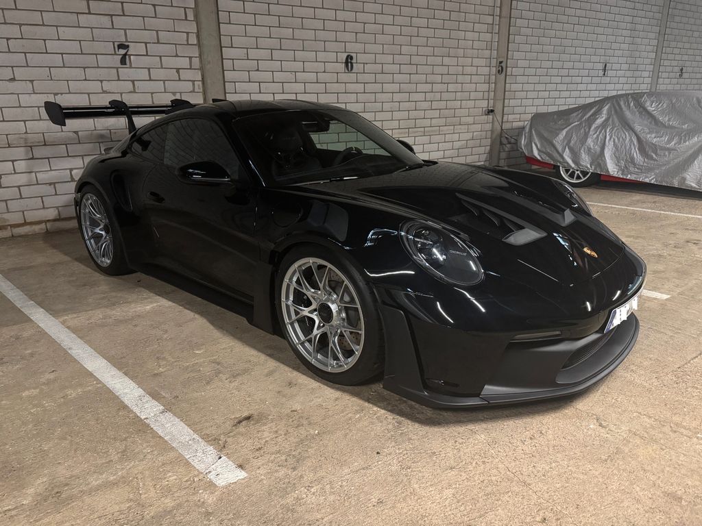 Image of Porsche 992