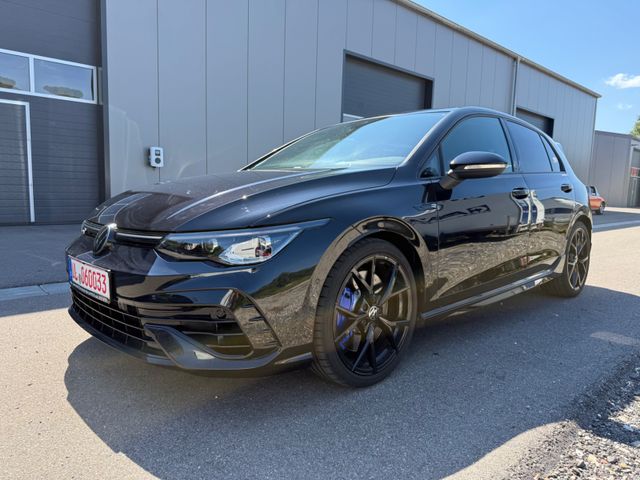 Volkswagen Golf VIII R 4M+Performance+Alu 19+Pano+Nappa+DCC
