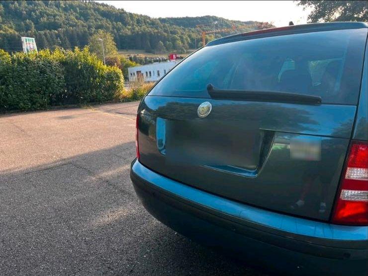 Skoda Fabia 2006 — rear view