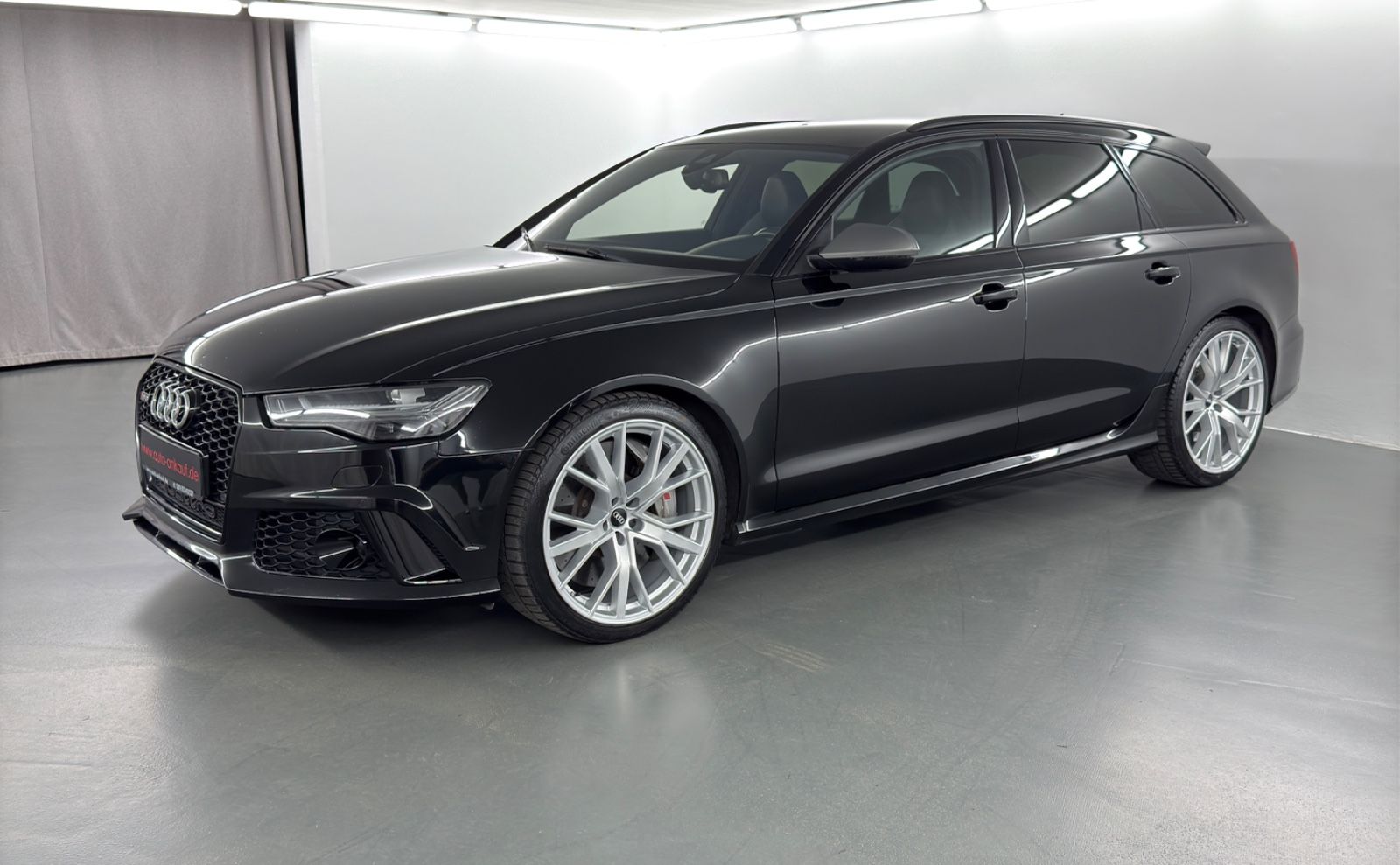 AUDI RS6  Performance plus Dynamik-Paket Matrix-Beam